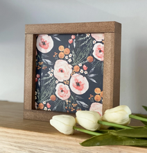 Load image into Gallery viewer, Floral Mini&#39;s
