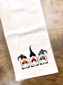 Bear Twin Novelties - Holiday Gnome Towel