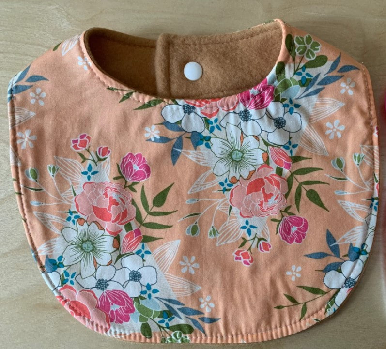 Liddle Handmade - Baby Bib Peach Floral
